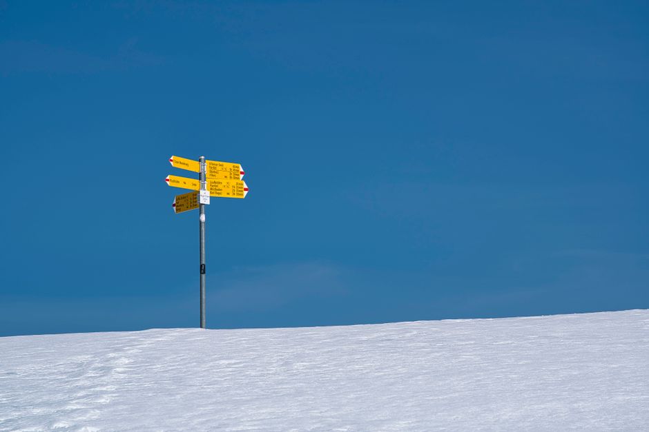 A clear signpost representing a strong value proposition